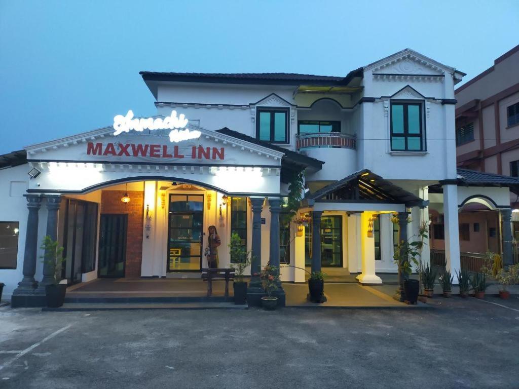 Capital O 90653 Maxwell Inn Boutique Hotel タイピン エクステリア 写真