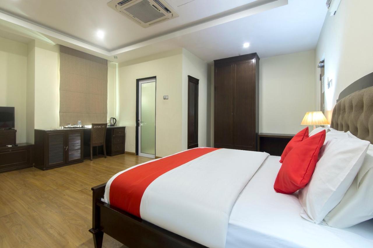 Capital O 90653 Maxwell Inn Boutique Hotel タイピン エクステリア 写真