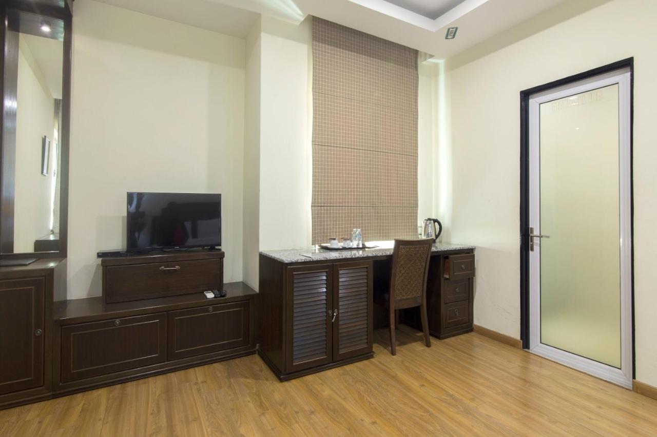 Capital O 90653 Maxwell Inn Boutique Hotel タイピン エクステリア 写真