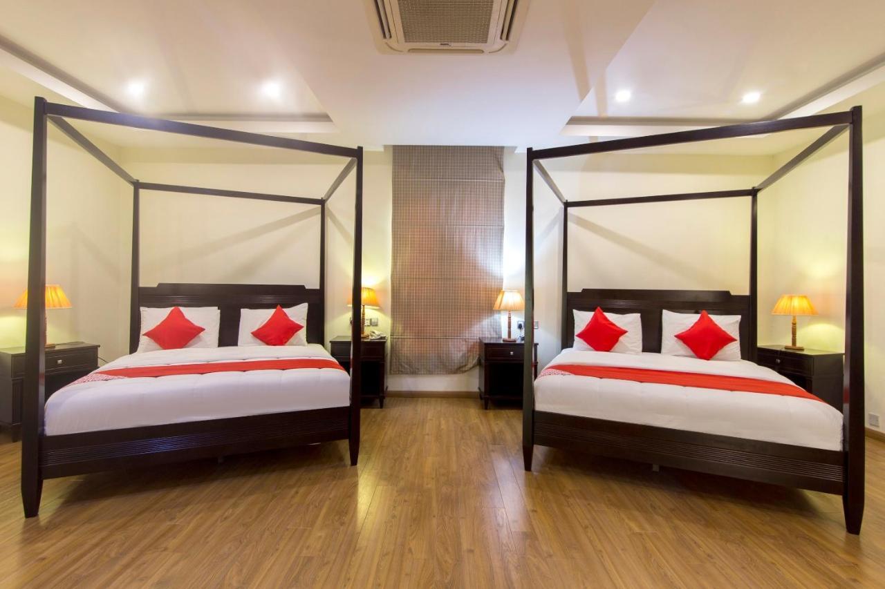 Capital O 90653 Maxwell Inn Boutique Hotel タイピン エクステリア 写真