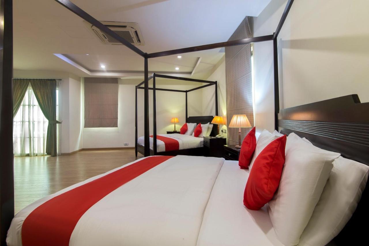 Capital O 90653 Maxwell Inn Boutique Hotel タイピン エクステリア 写真